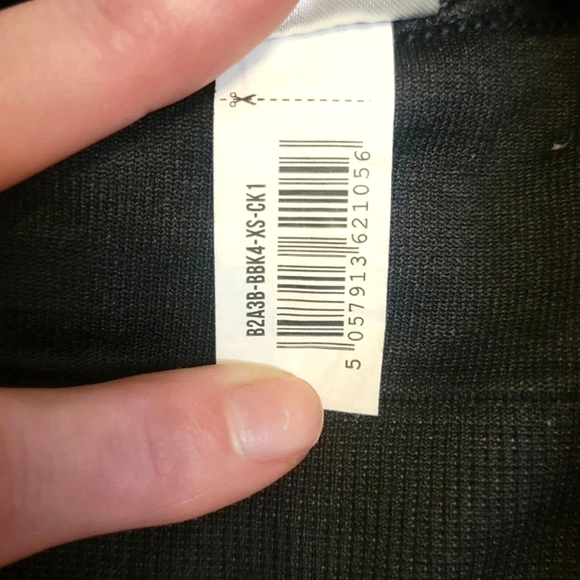 Gymshark XS Adapt Animal Seamless Sports Bra Black - Picture 8 of 8